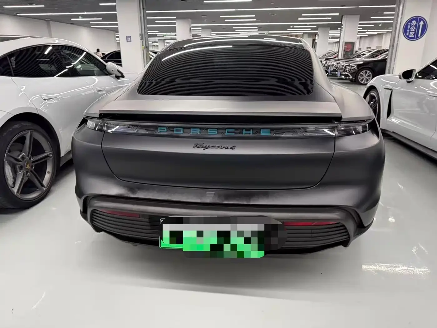 Porsche Taycan 2022* MATTE* LED* 79KWH* ������ ���� | Mobile.bg � ����������� 5