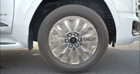 Toyota Land cruiser 300 HEV VX-R-Hi | FULL OPTIONS | 15км, снимка 5