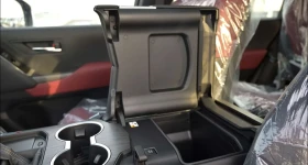 Toyota Land cruiser 300 HEV VX-R-Hi | FULL OPTIONS | 15км, снимка 13