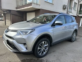 Toyota Rav4 XLE Hybrid, снимка 6