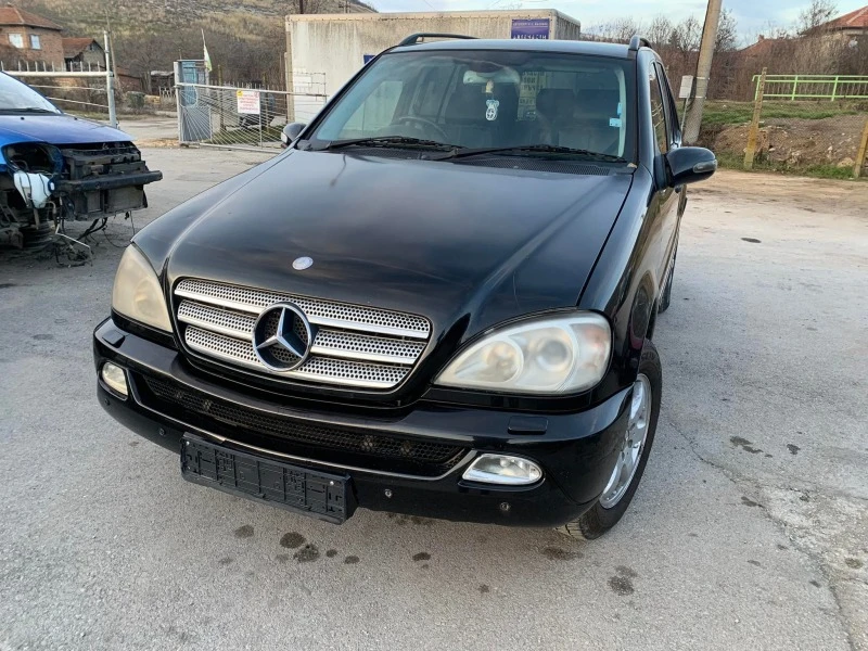 Mercedes-Benz ML 2.7 автоматик, снимка 1 - Автомобили и джипове - 39258335