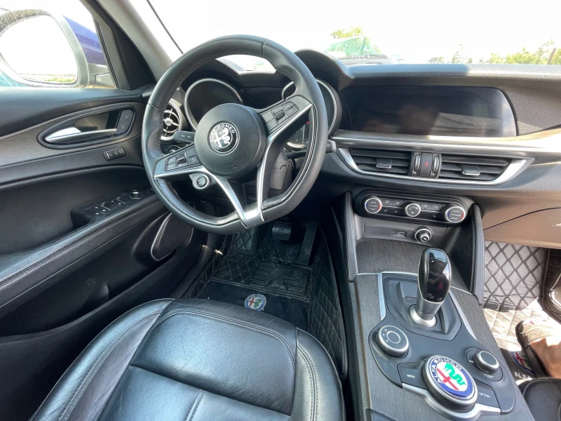 Alfa Romeo Stelvio TI 2.0 , снимка 9 - Автомобили и джипове - 47275281