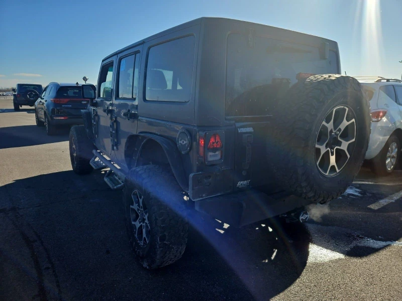 Jeep Wrangler, снимка 4 - Автомобили и джипове - 48763998