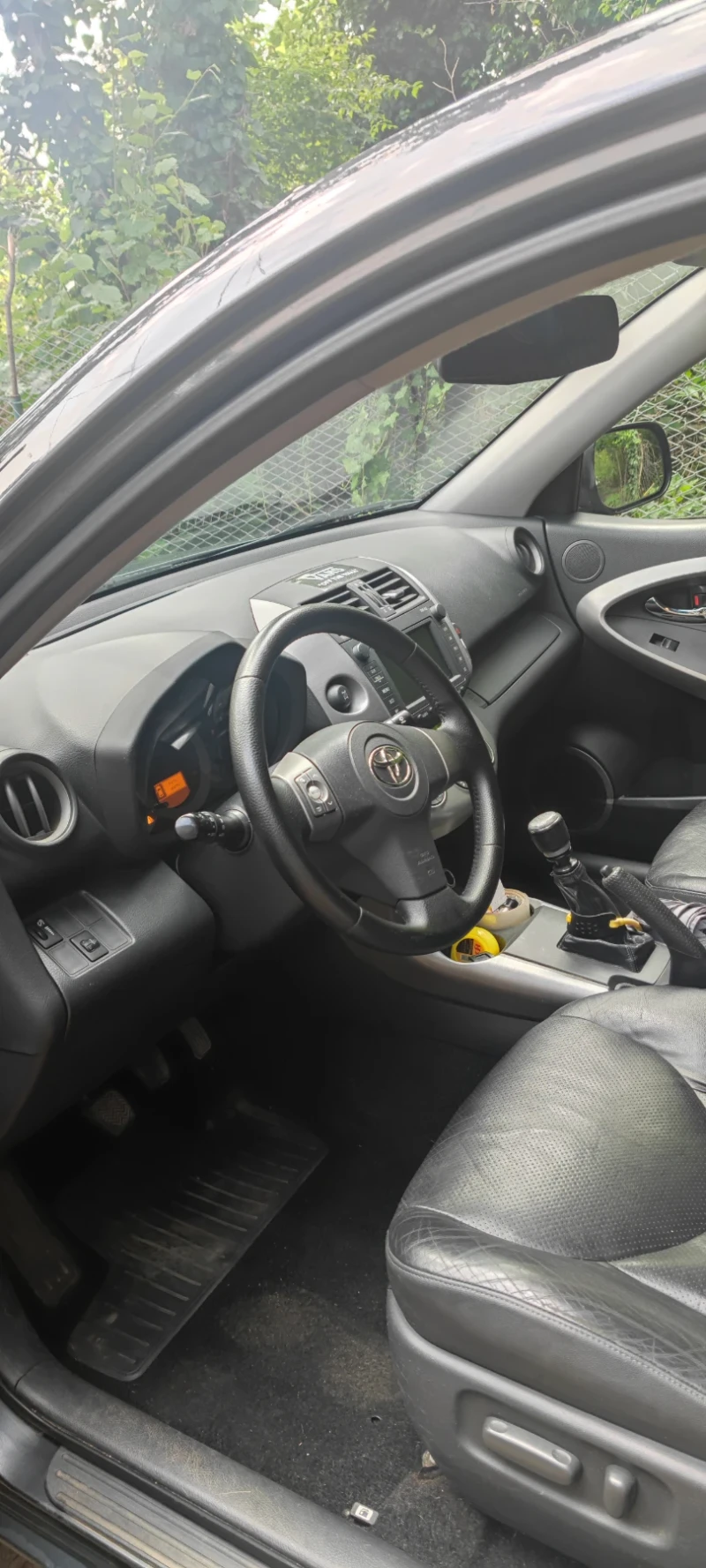 Toyota Rav4, снимка 4 - Автомобили и джипове - 48955705