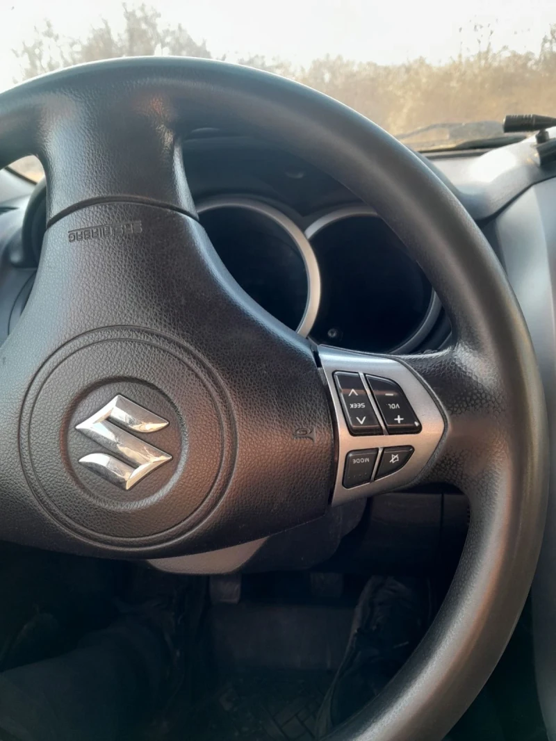Suzuki Grand vitara 1.9 TDI, снимка 5 - Автомобили и джипове - 53090298