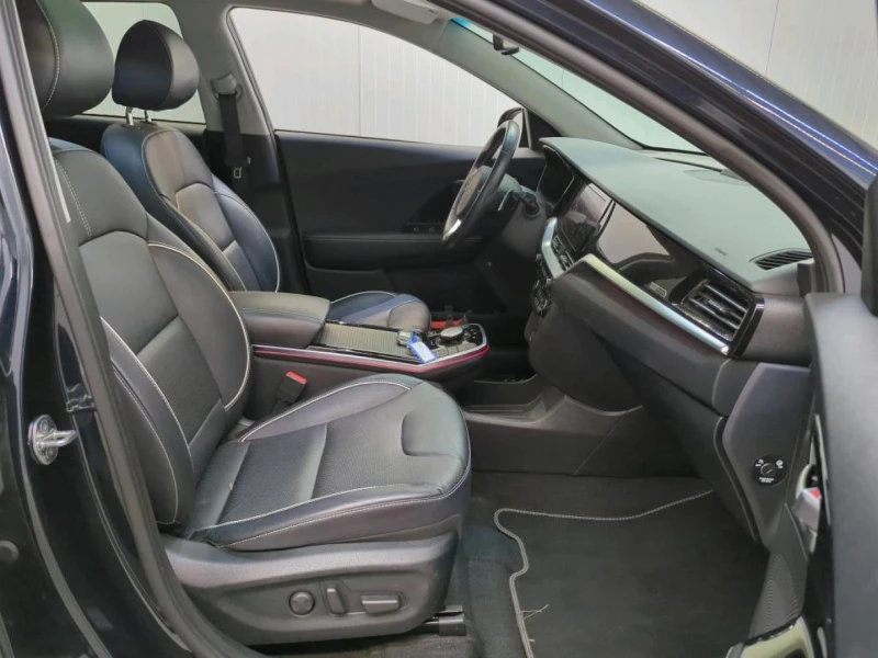 Kia Niro EV 64kWh ExecutiveLine full electric 204PS, снимка 5 - Автомобили и джипове - 53288345