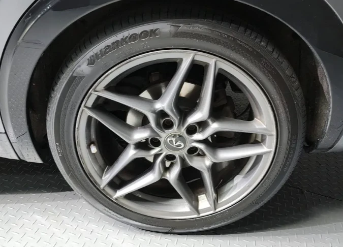 Infiniti Q30 2.0 Premium - изображение 5