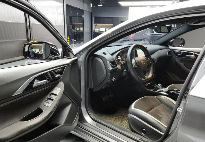 Infiniti Q30 2.0 Premium - изображение 10