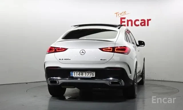 Mercedes-Benz GLE GLE 400d 4MATIC Coupe AMG Line, снимка 4 - Автомобили и джипове - 55602504