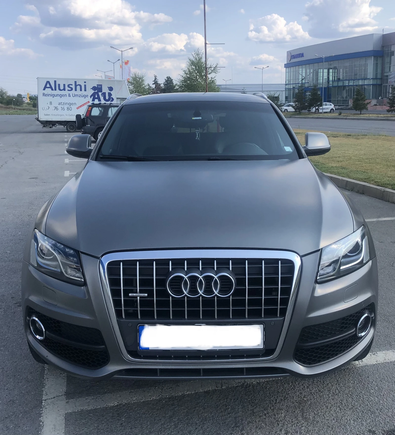 Audi Q5 2.0TDI---S-LINE Швейцария - изображение 5