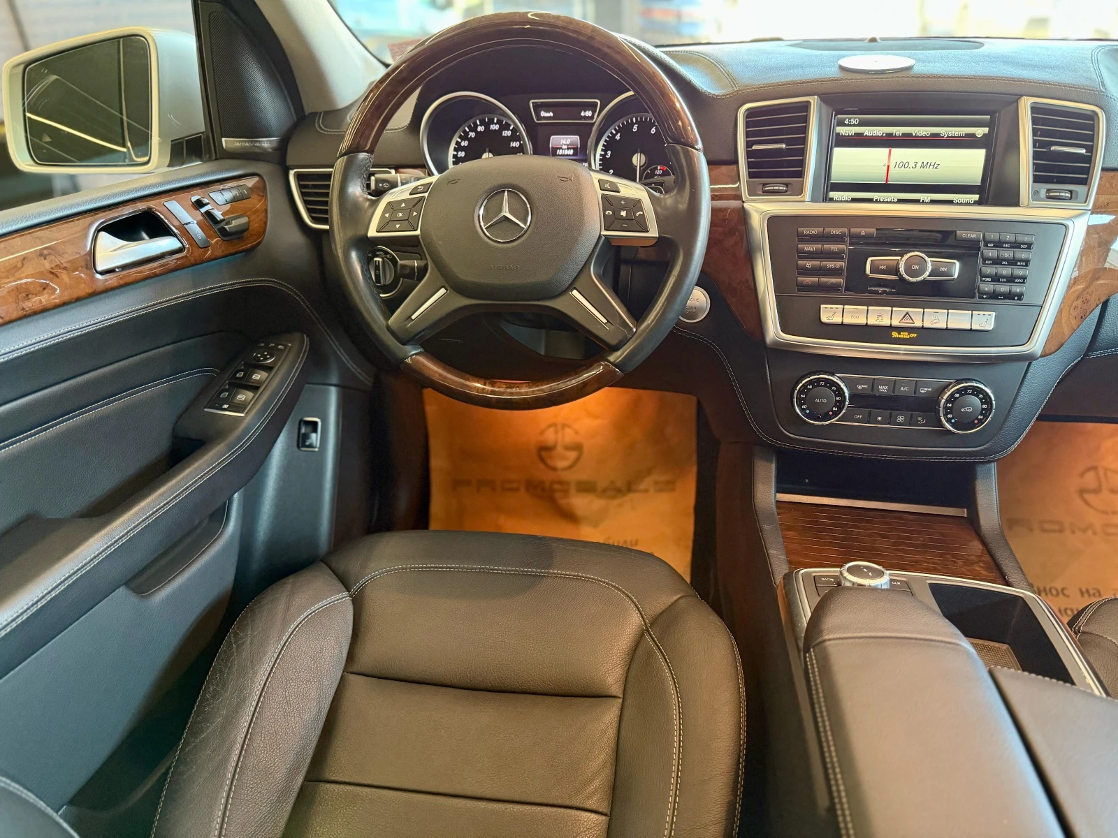 Mercedes-Benz ML 400 Подгрев* Keyless* Камера* Лизинг* 7G Plus - изображение 9