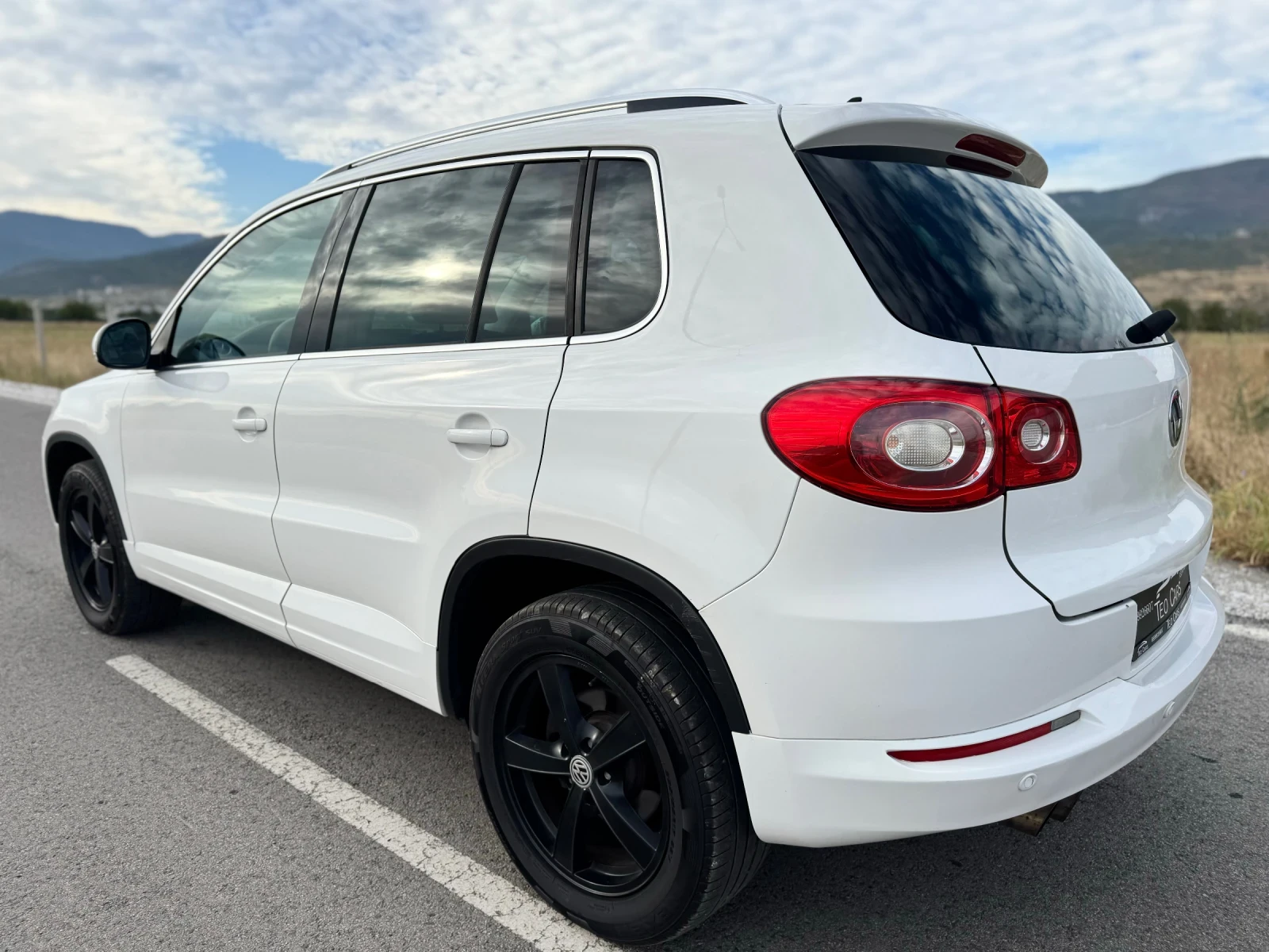 VW Tiguan 2.0 TDI 4X4 / ABT / FACE / NAVI / PANORAMA / XENON - изображение 6