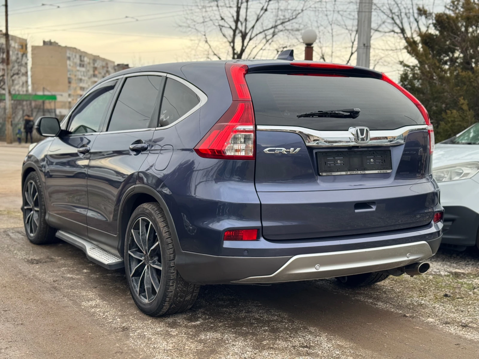 Honda Cr-v 1.6i-DTEC* 4x4* NAVI* AUTOMATIC - изображение 6