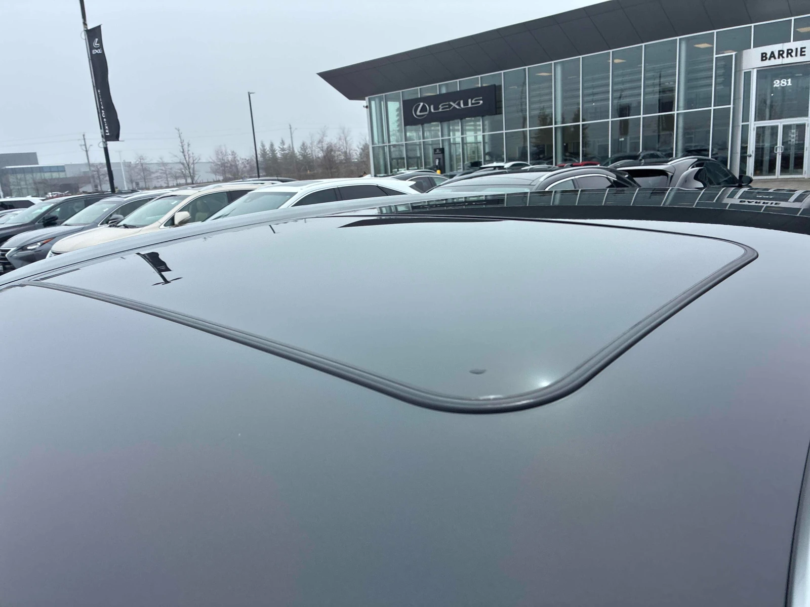 Lexus RX 350 * * CARFAX * * АВТО КРЕДИТ * * , снимка 6 - Автомобили и джипове - 54059160