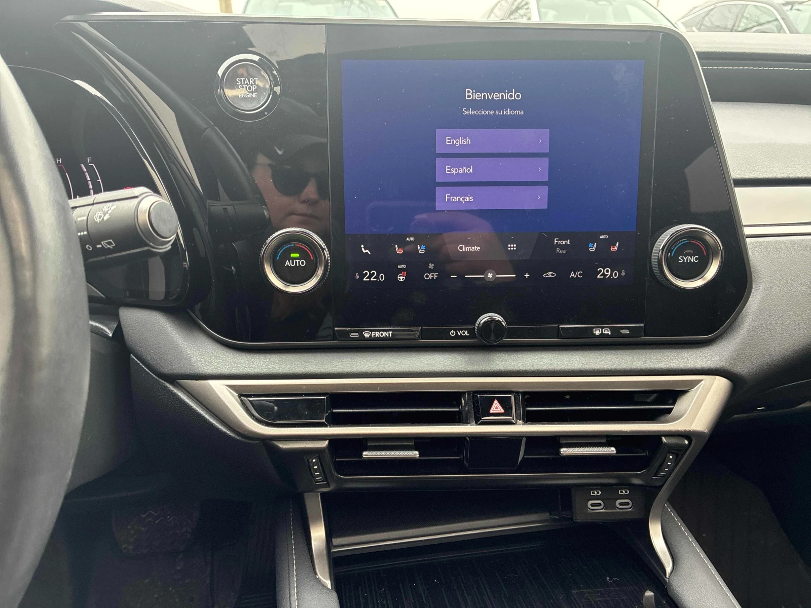 Lexus RX 350 * * CARFAX * * АВТО КРЕДИТ * * , снимка 12 - Автомобили и джипове - 54059160