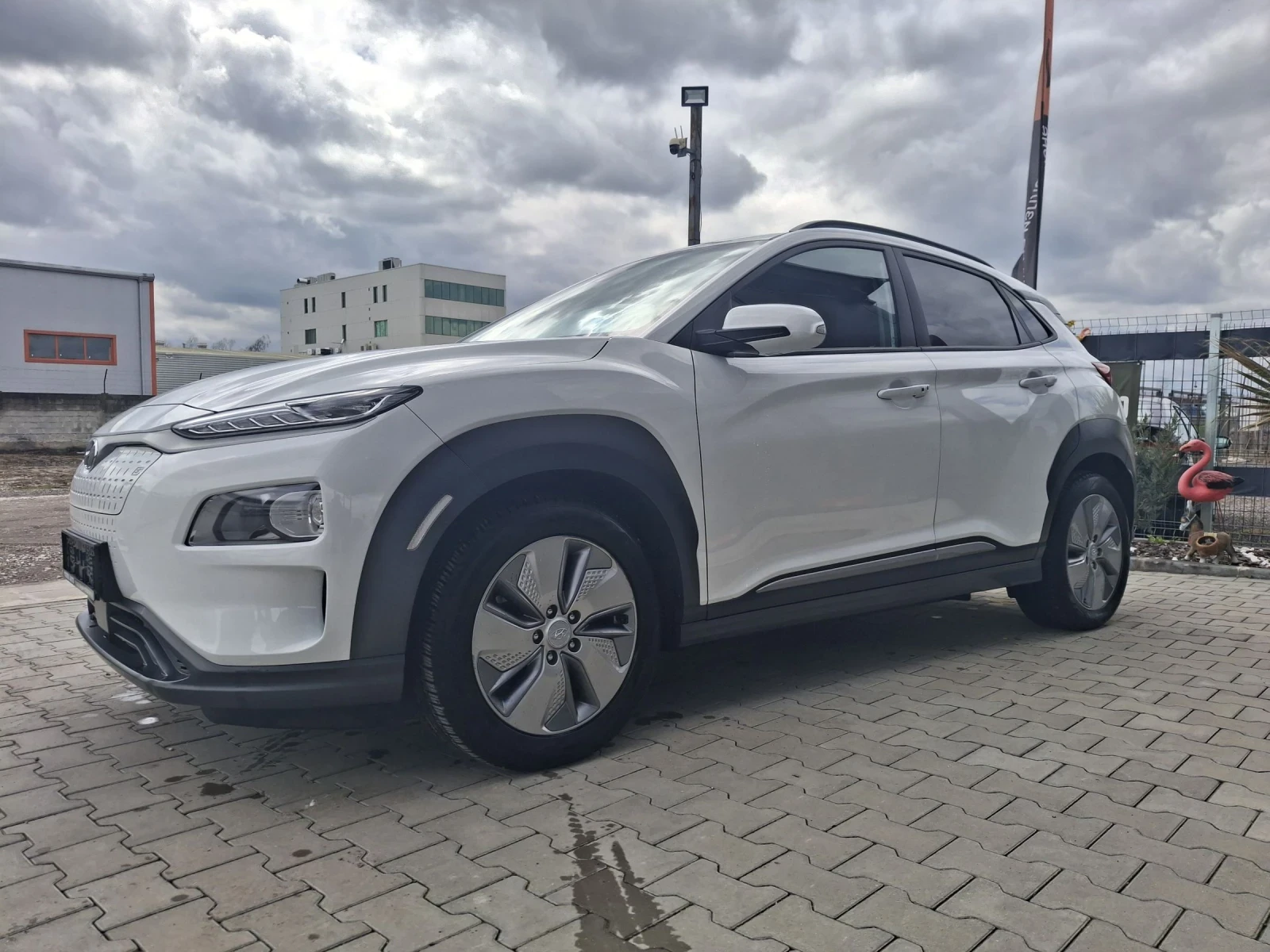 Hyundai Kona 64kw* * 204k.c* * SOH100%, снимка 3 - Автомобили и джипове - 54083589