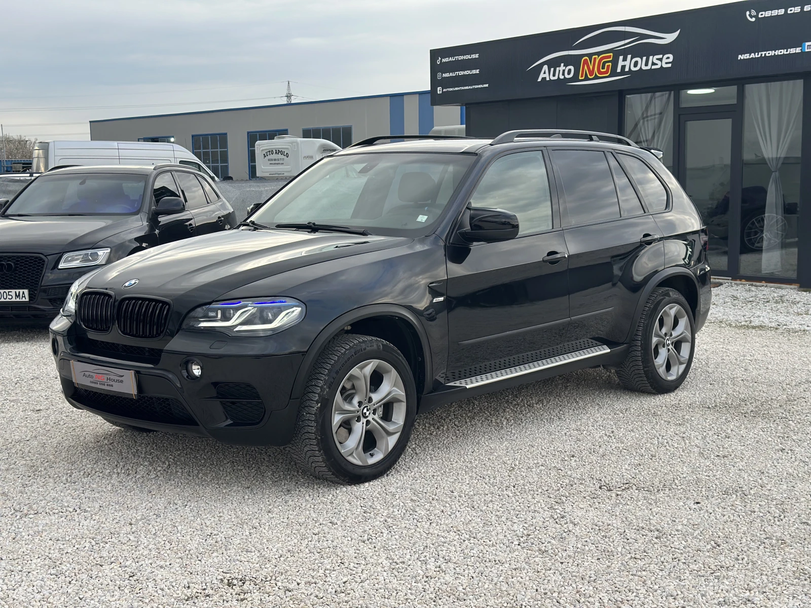 BMW X5 4.0D XDrive| FACELIFT | РЕКАРО| OБСЛУЖЕНА| TOP , снимка 2 - Автомобили и джипове - 54145274