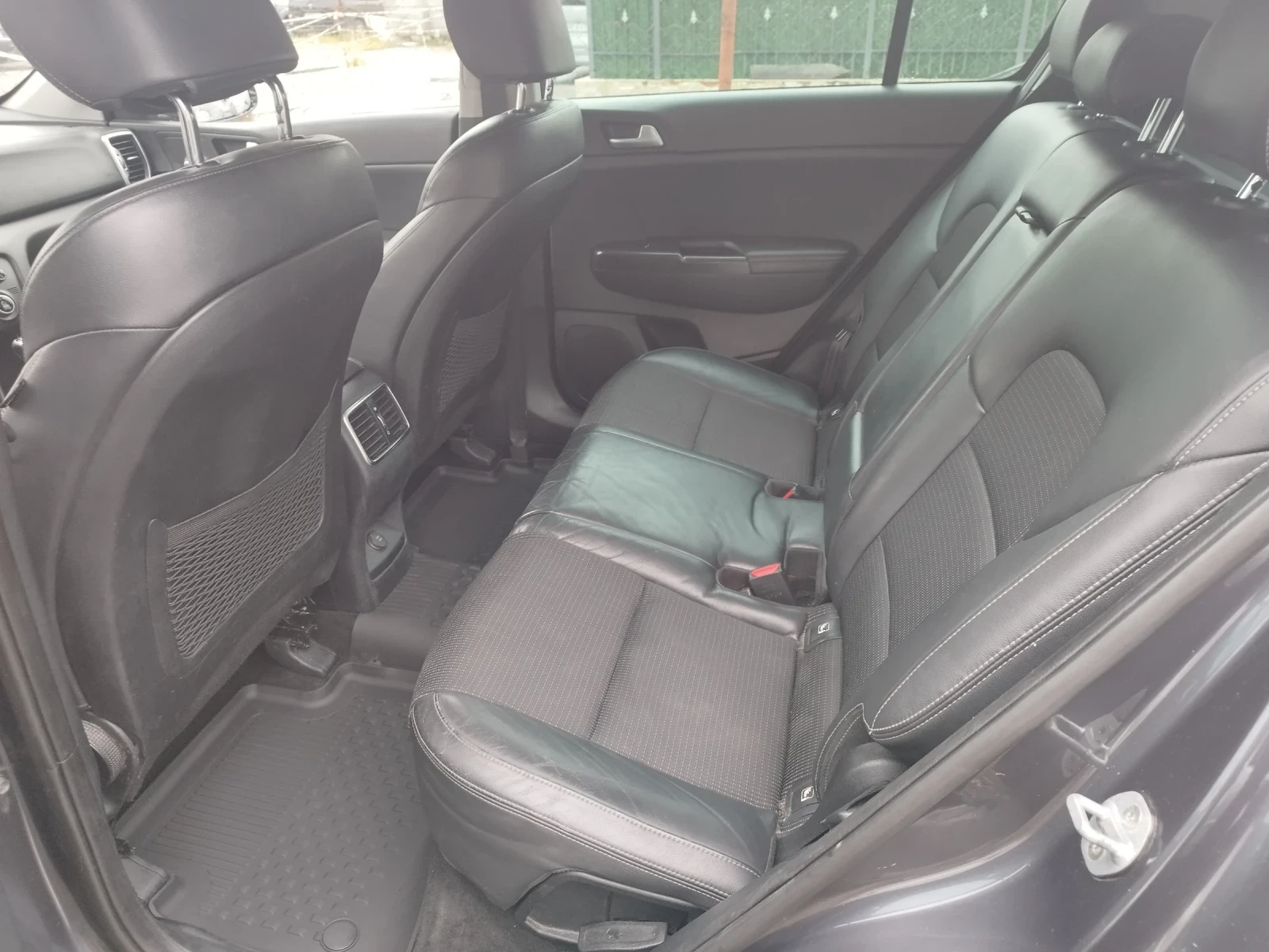 Kia Sportage 1.7 CRDI, GT Line, Panorama, Navi, Keyles, Euro 6B | Mobile.bg � ����������� 6