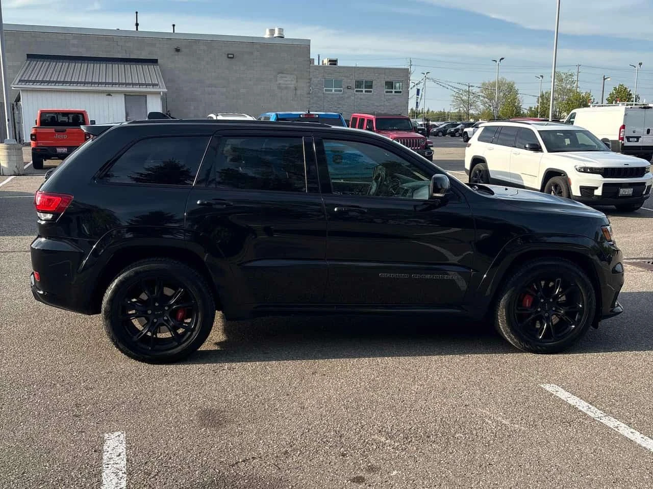 Jeep Grand cherokee SRT  CARFAX, снимка 3 - Автомобили и джипове - 54688226
