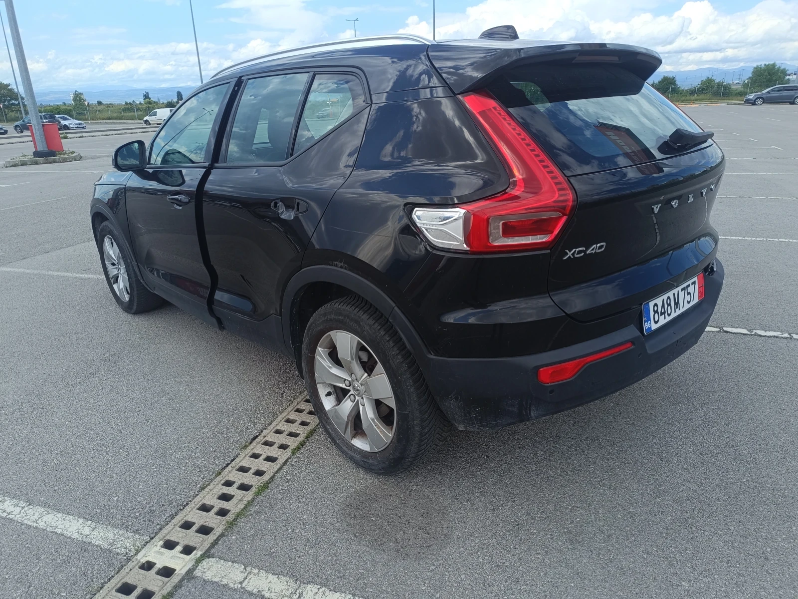 Volvo XC40 D3, снимка 6 - Автомобили и джипове - 54752268