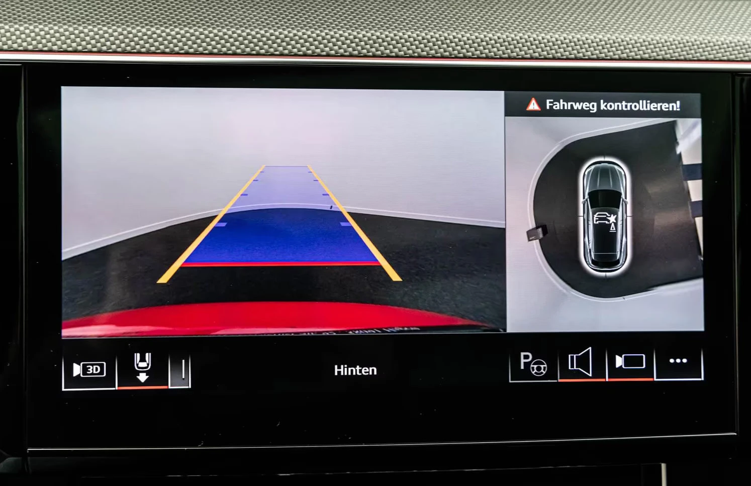 Audi SQ8 e-tron/503HP/BLACK/MATRIX/PANO/360/B&O/HUD/369q, снимка 10 - Автомобили и джипове - 54776533
