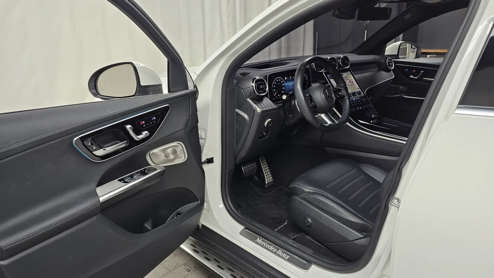 Mercedes-Benz GLC 300 4MATIC #УНИКАТ# !FULL!, снимка 7 - Автомобили и джипове - 55046494