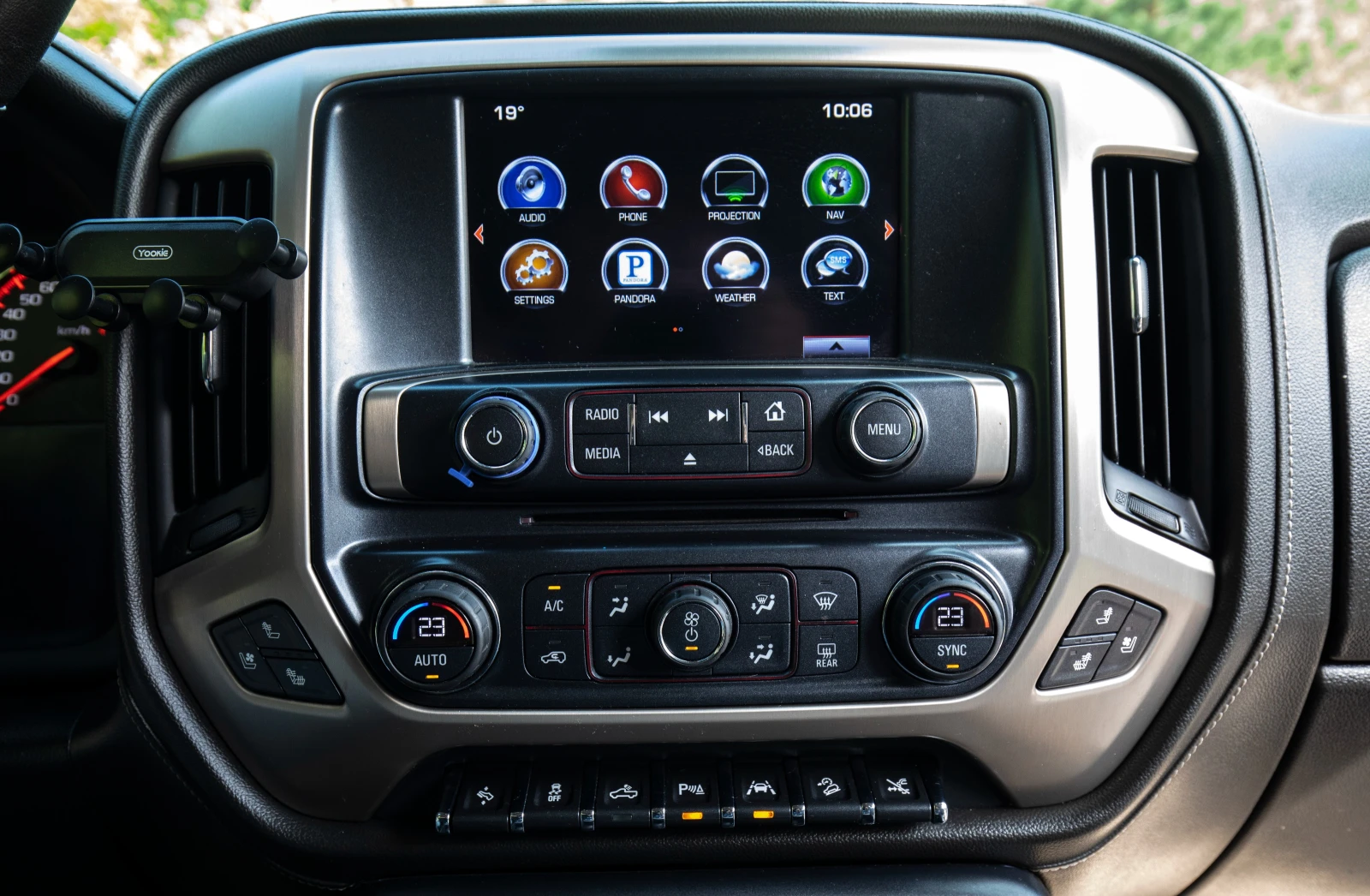 Gmc Sierra DENALI 6.2, снимка 16 - Автомобили и джипове - 55216287
