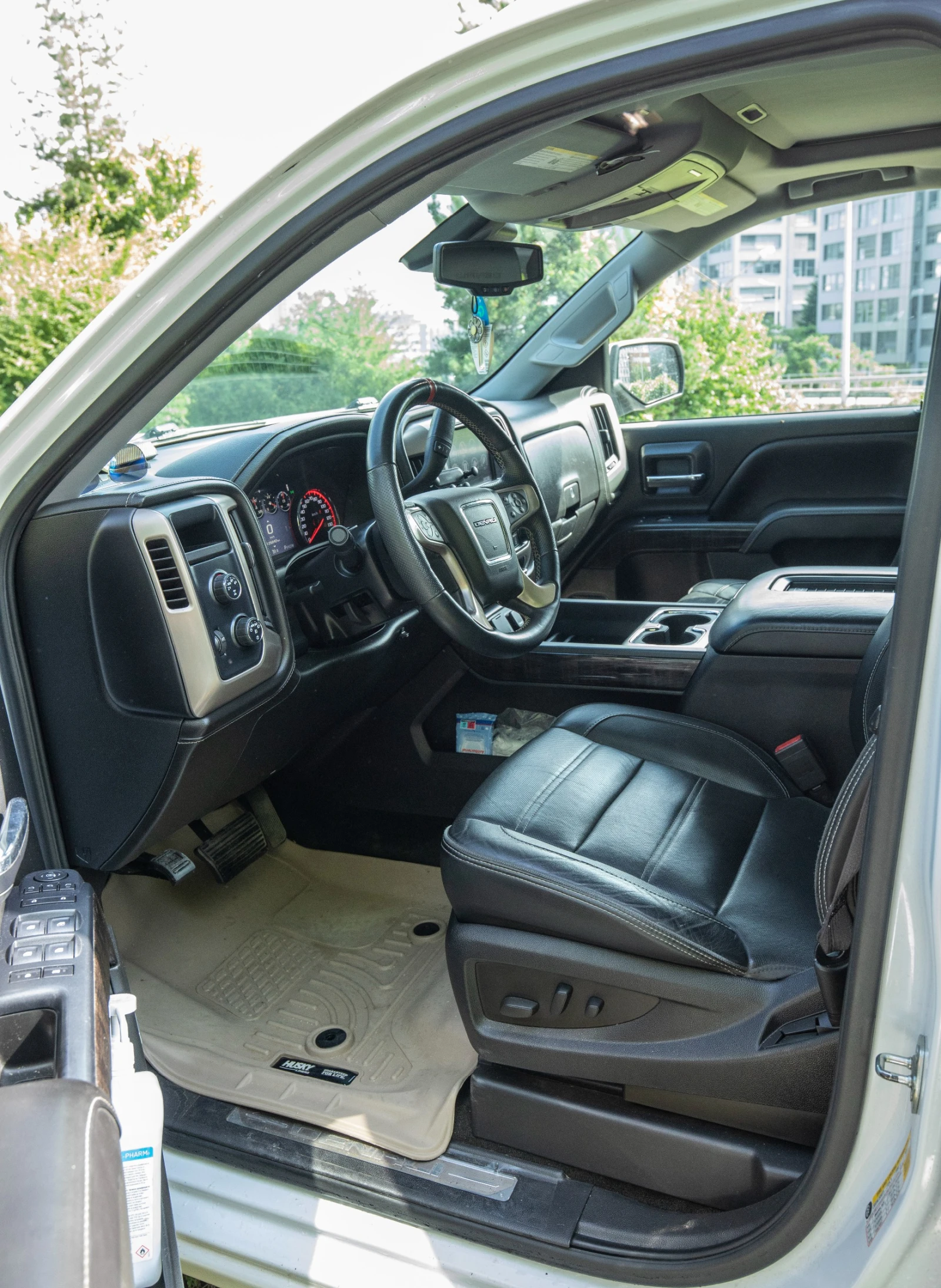 Gmc Sierra DENALI 6.2, снимка 11 - Автомобили и джипове - 55216287