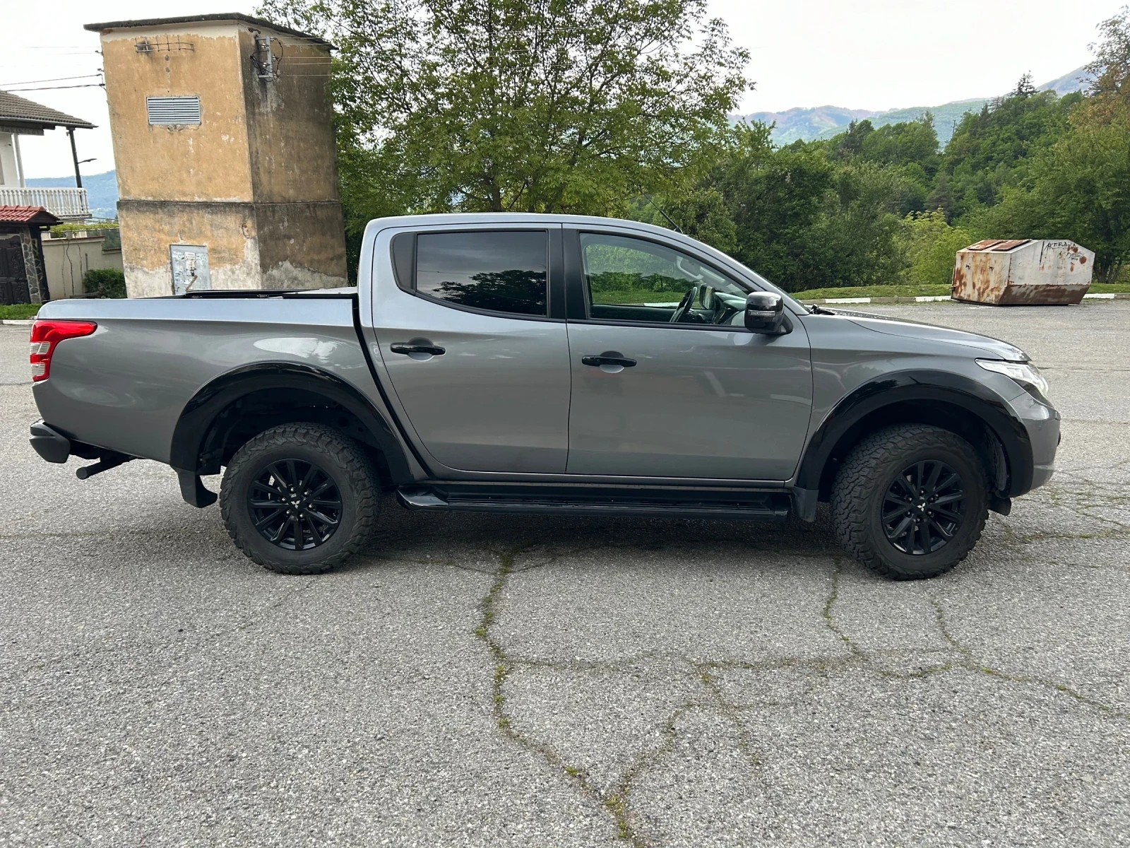 Mitsubishi L200 Special Edition, снимка 12 - Автомобили и джипове - 56213109