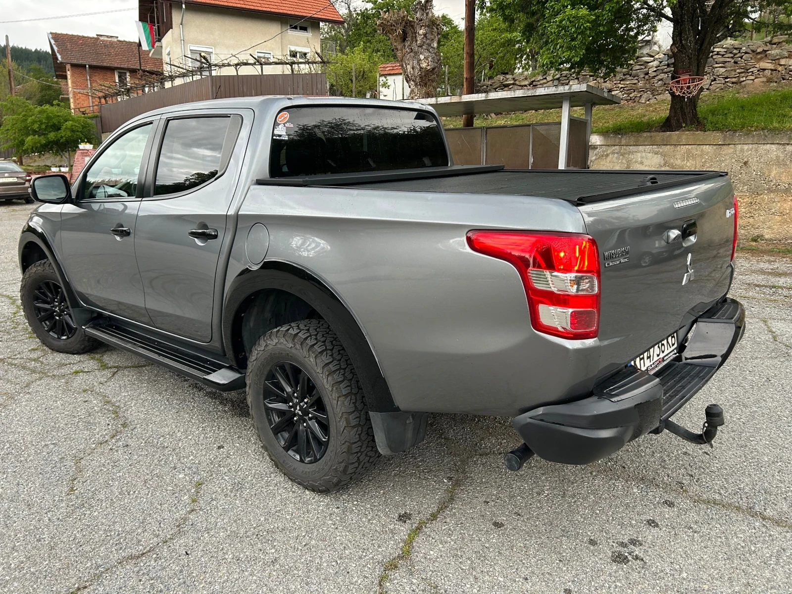 Mitsubishi L200 Special Edition, снимка 9 - Автомобили и джипове - 56213109