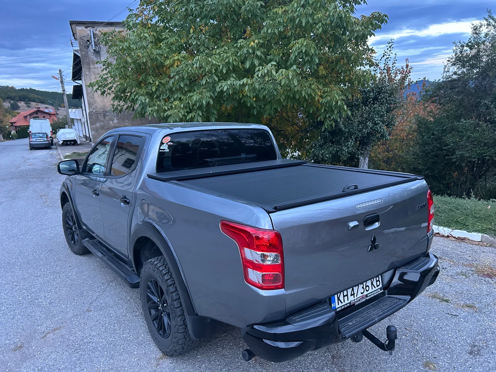 Mitsubishi L200 Special Edition, снимка 13 - Автомобили и джипове - 56213109