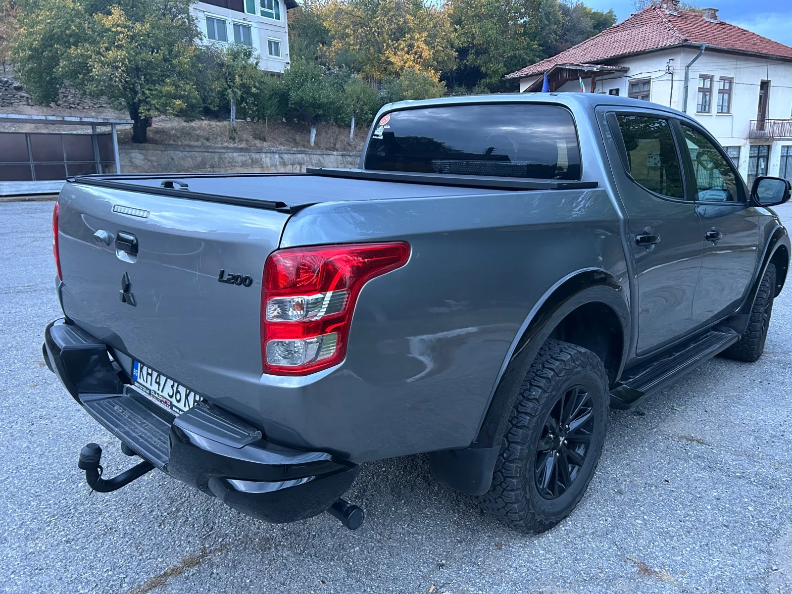 Mitsubishi L200 Special Edition, снимка 9 - Автомобили и джипове - 56213109
