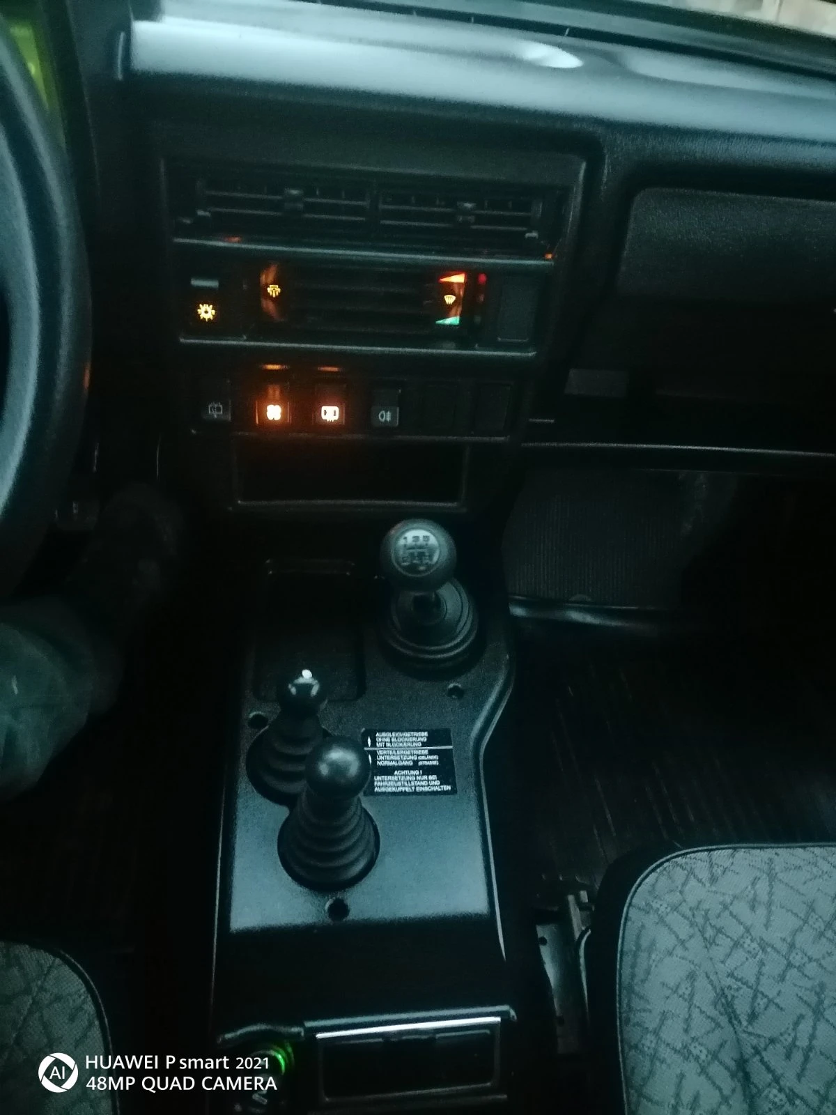 Lada Niva 1.7, снимка 8 - Автомобили и джипове - 56742518