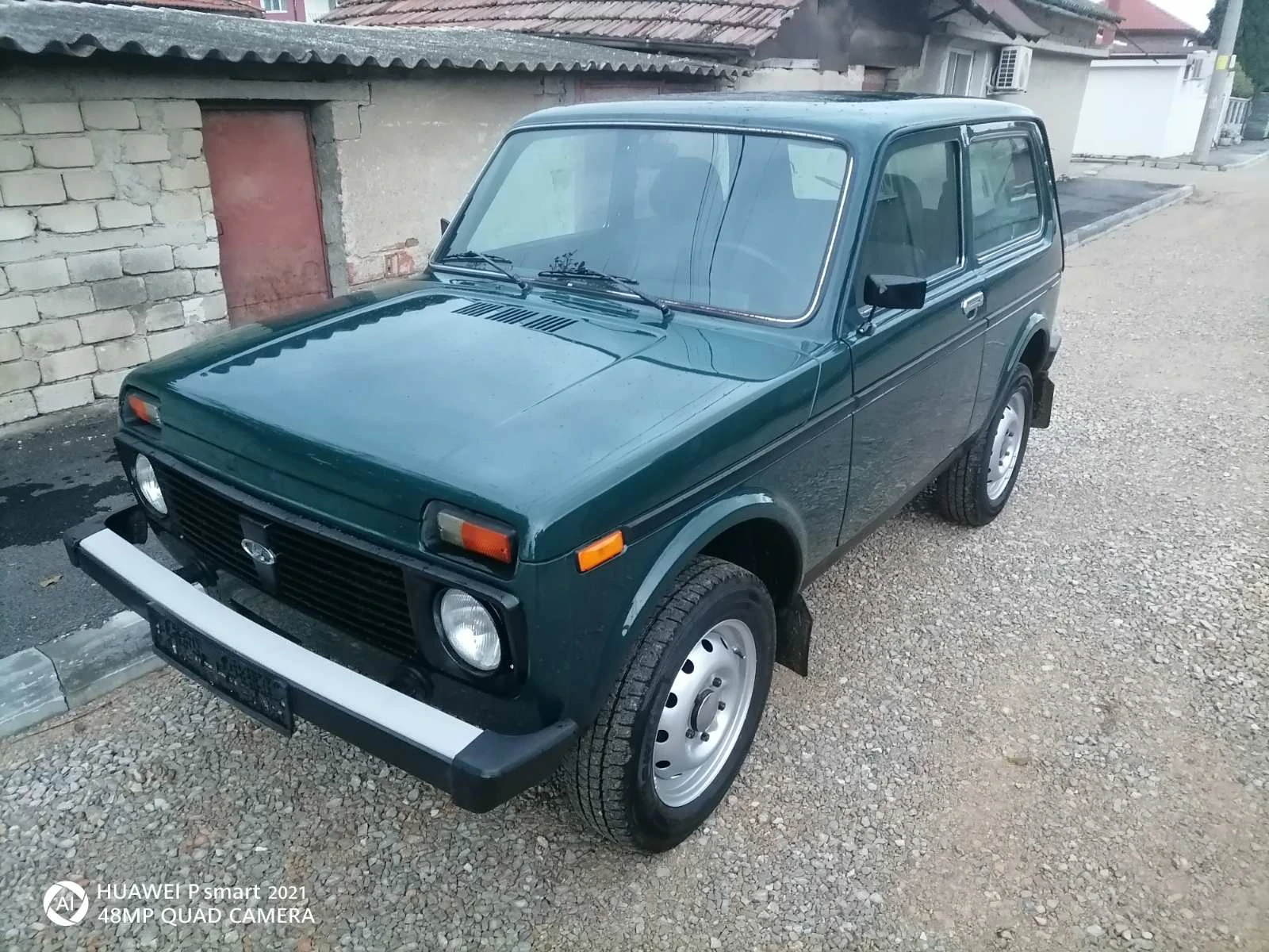 Lada Niva 1.7, снимка 4 - Автомобили и джипове - 56742518