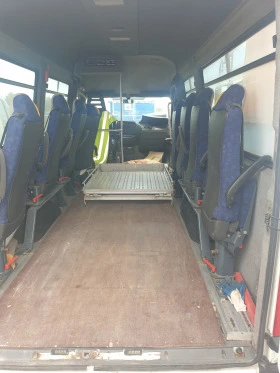 Iveco Daily Специализиран , заводски метан , снимка 9