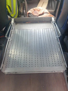 Iveco Daily Специализиран , заводски метан , снимка 10