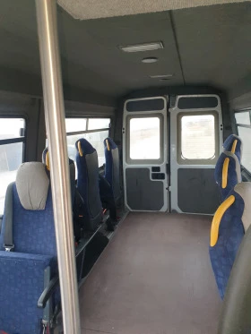 Iveco Daily Специализиран , заводски метан , снимка 2