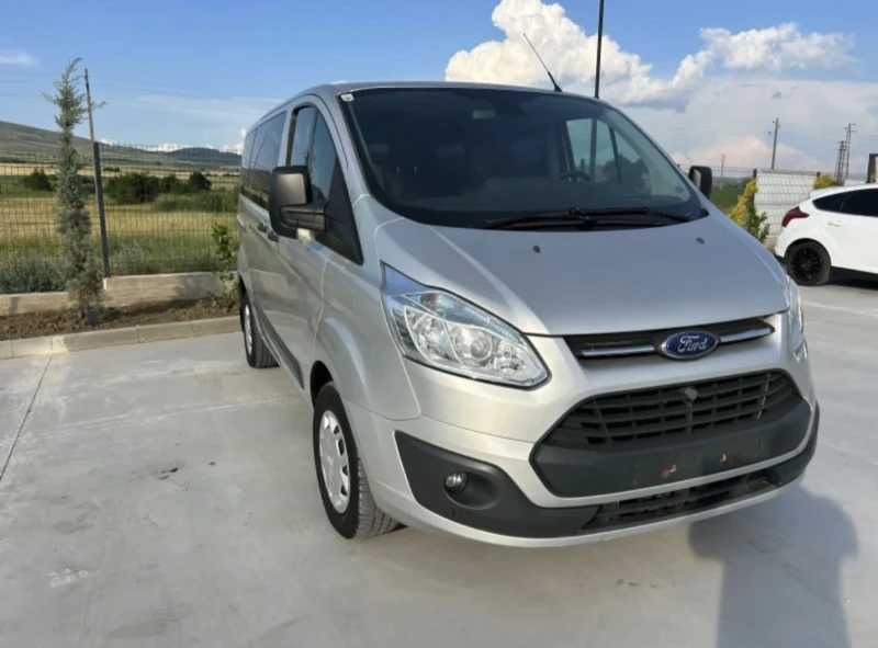 Ford Transit Custom, снимка 2 - Бусове и автобуси - 52507686