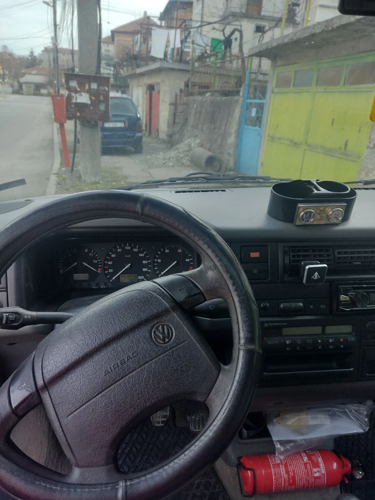 VW T4 2500, снимка 4 - Бусове и автобуси - 54374196