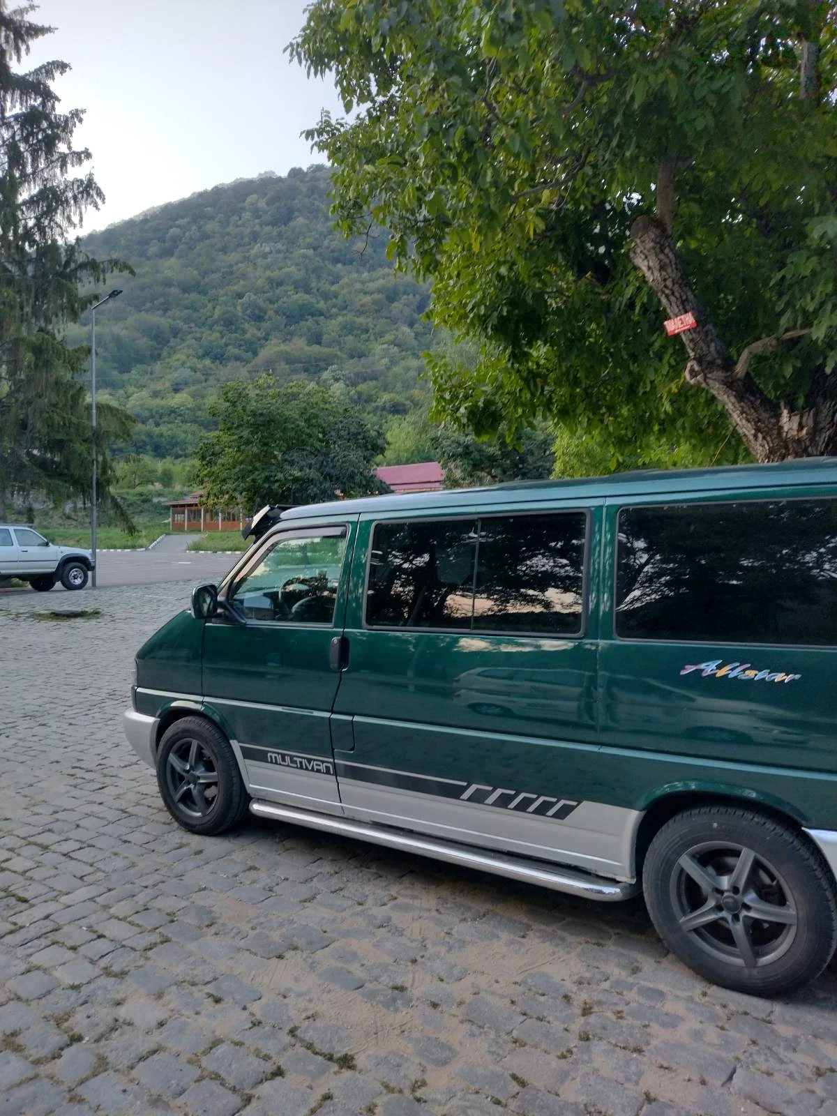 VW T4 2500, снимка 2 - Бусове и автобуси - 54374196