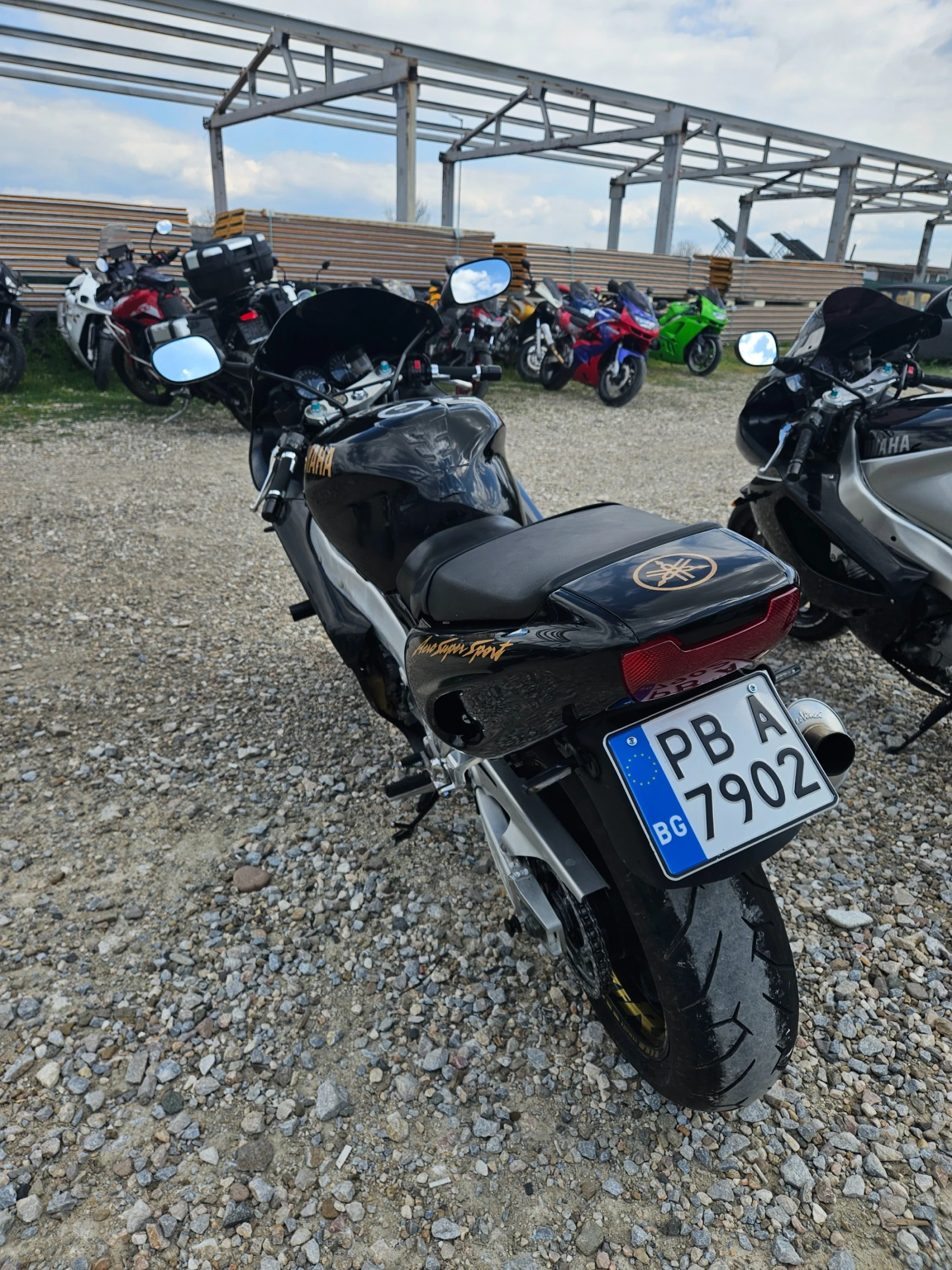 Yamaha YZF-R1 Лизинг Бартер, снимка 14 - Мотоциклети и мототехника - 49654096