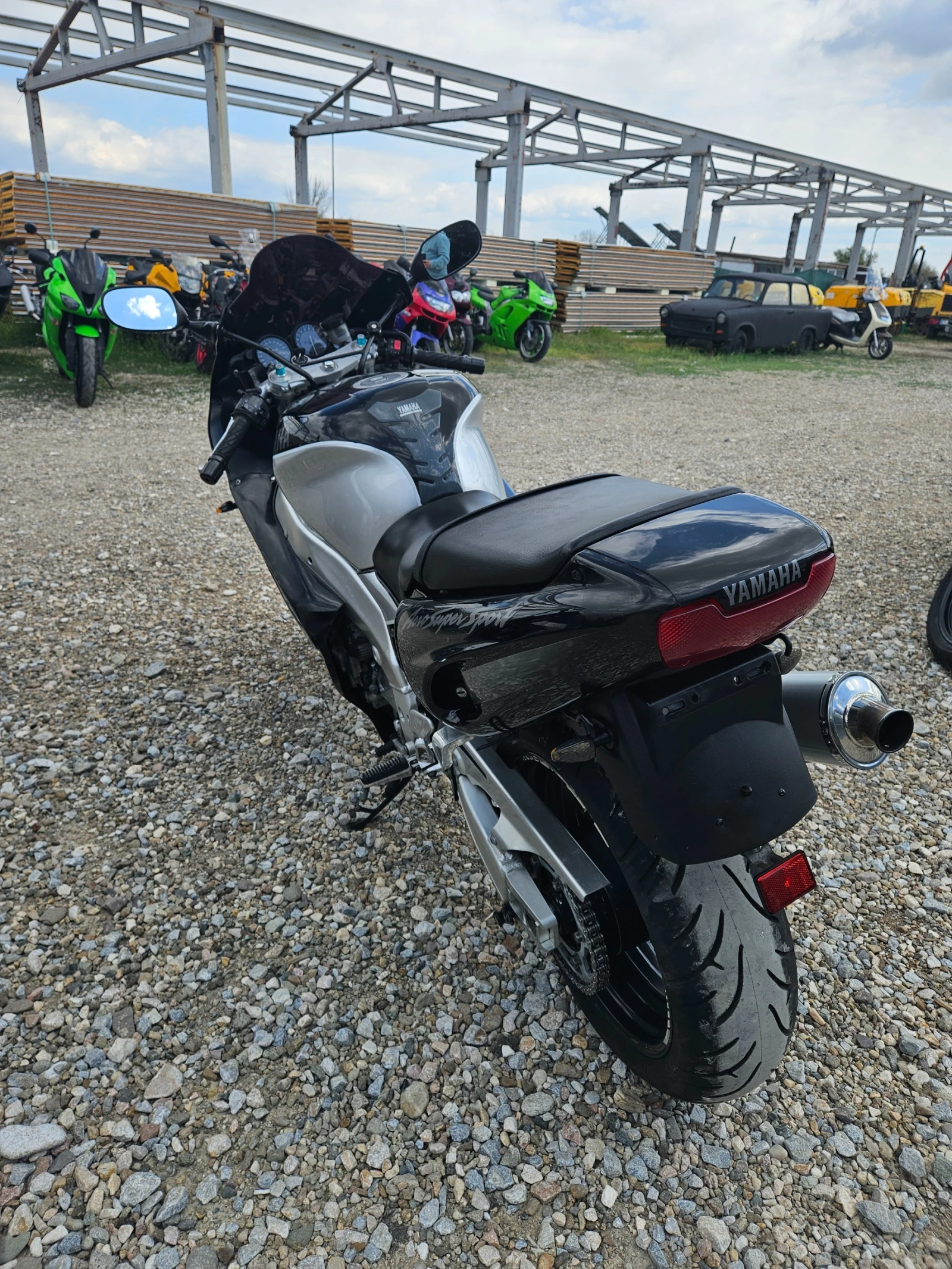 Yamaha YZF-R1 Лизинг Бартер, снимка 7 - Мотоциклети и мототехника - 49654096