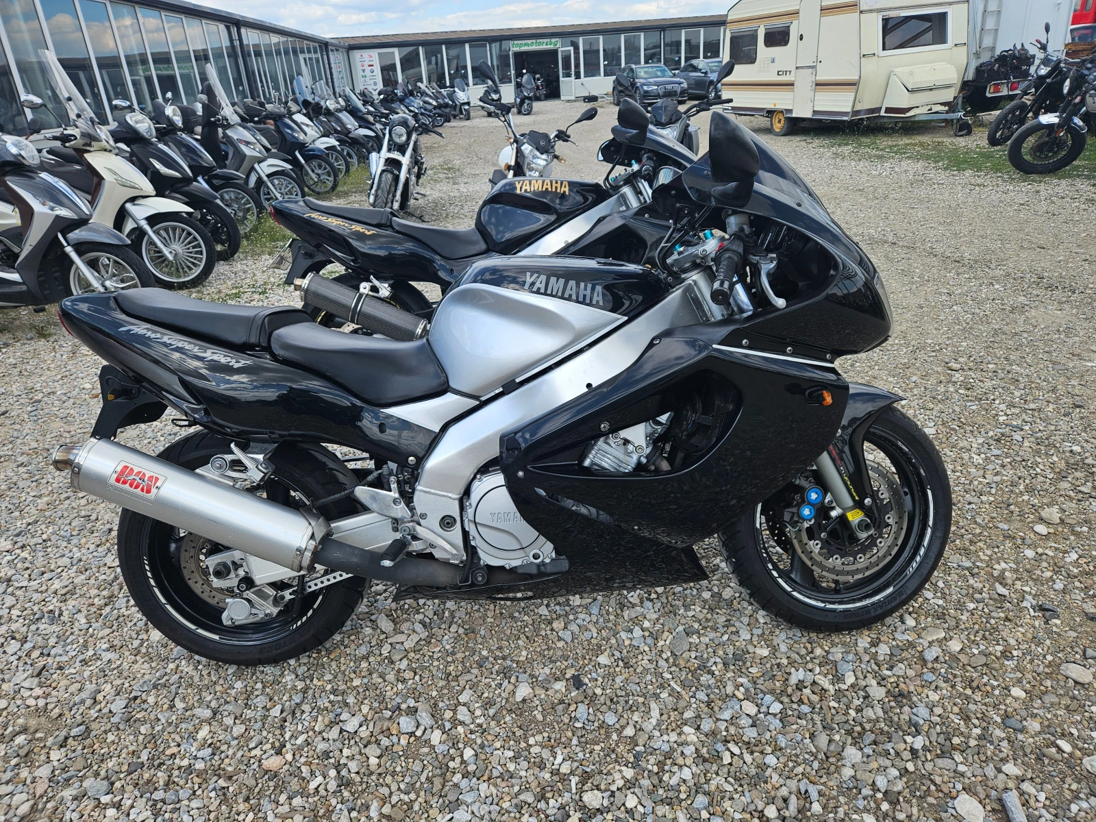 Yamaha YZF-R1 Лизинг Бартер, снимка 9 - Мотоциклети и мототехника - 49654096