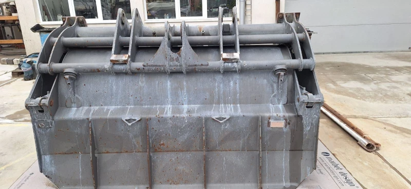 Телескопичен товарач Друга марка Кофа с Хидравлика, снимка 9 - Селскостопанска техника - 52730676