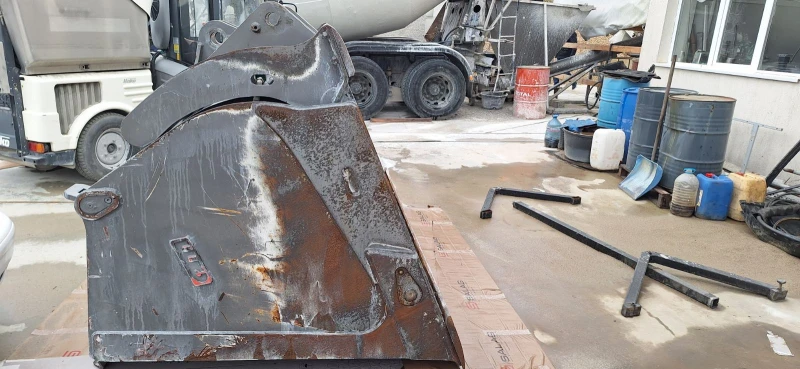 Телескопичен товарач Друга марка Кофа с Хидравлика, снимка 11 - Селскостопанска техника - 52730676