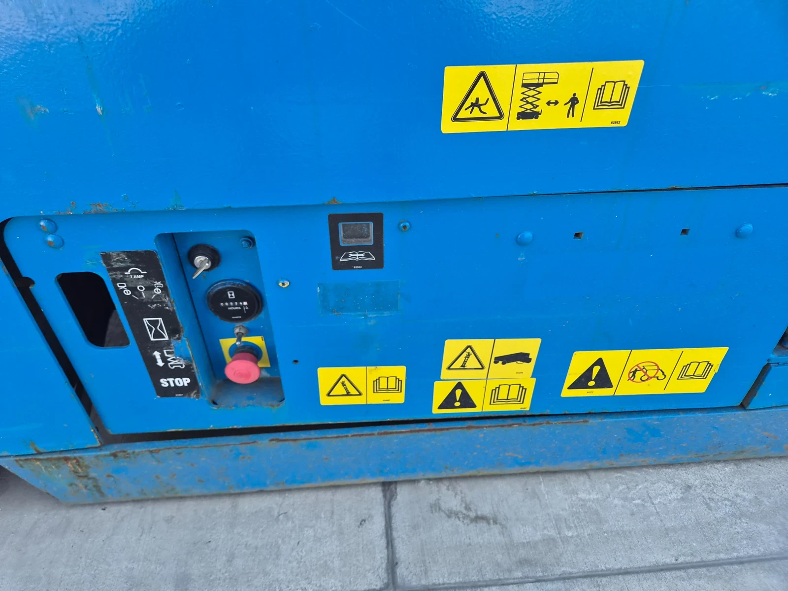 Автовишка Друга марка GENIE GS-2646 / 10 м. ВИСОЧИНА / ПЕРФЕКТНА !, снимка 12 - Индустриална техника - 55267891