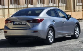 Mazda 3, снимка 1