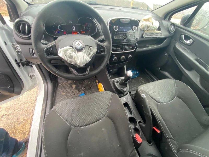 Renault Clio 1.5 DCI 75кс., снимка 10 - Автомобили и джипове - 38882148