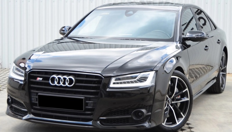 Audi S8 Plus 4.0 TFSI V8 Quattro, снимка 2 - Автомобили и джипове - 46679230