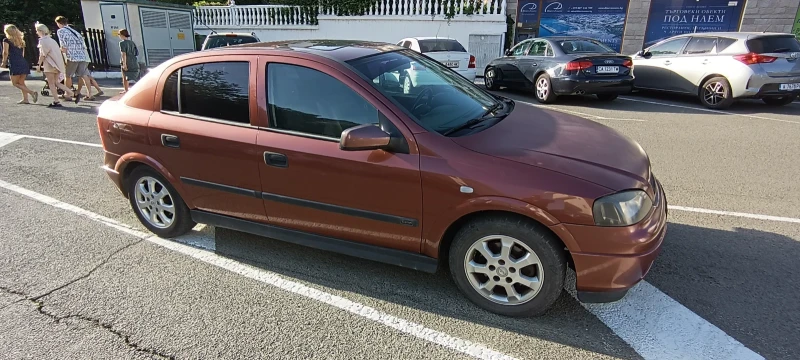 Opel Astra, снимка 5 - Автомобили и джипове - 47541793